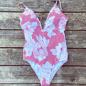 Kona Sol 1pc swimsuit
